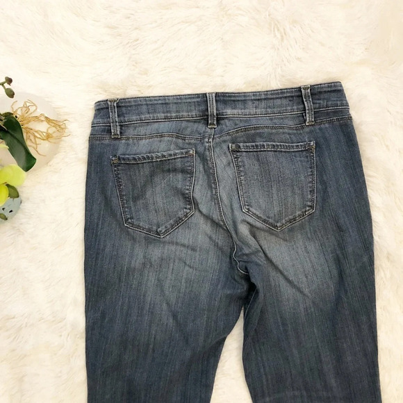 Ann Taylor | Slim Boyfriend Jeans with Raw Hem - Picture 4 of 4